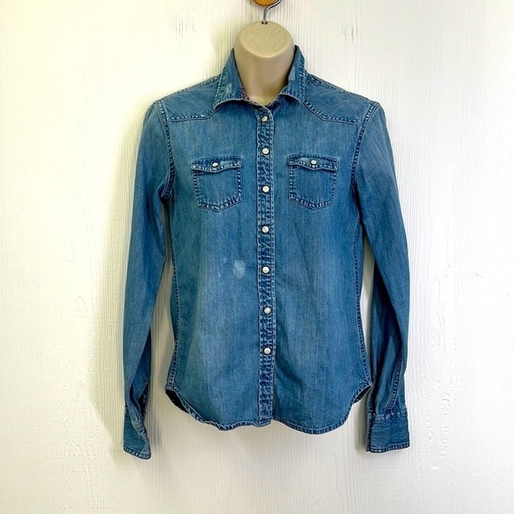 American Eagle Outfitters Tops - American Eagle - Distressed Snap Button Closure Jean Shirt Size XS